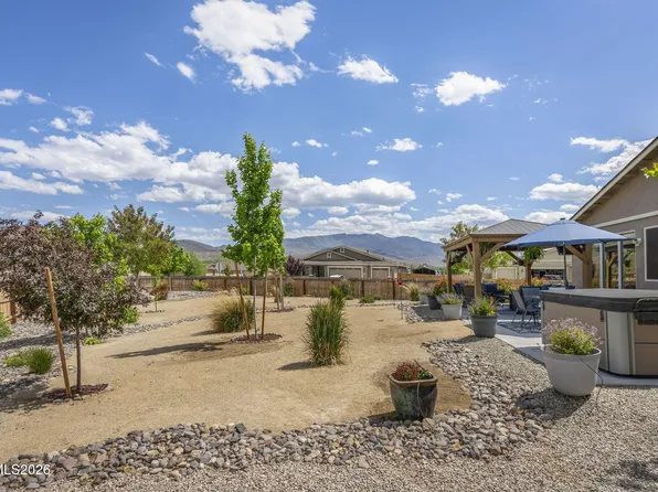 100 Amberwood Ct, Dayton, NV 89403