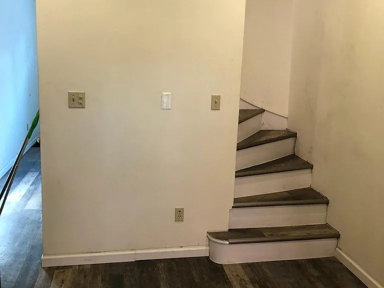 185 Home St #1/2 — Photo 10