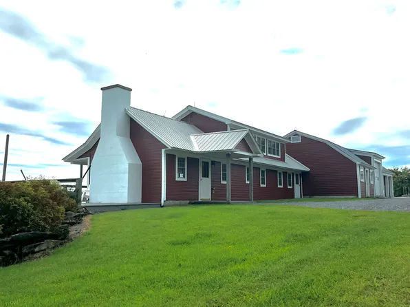 94 Queen Elizabeth Farm Ln, Sutton, VT 05867