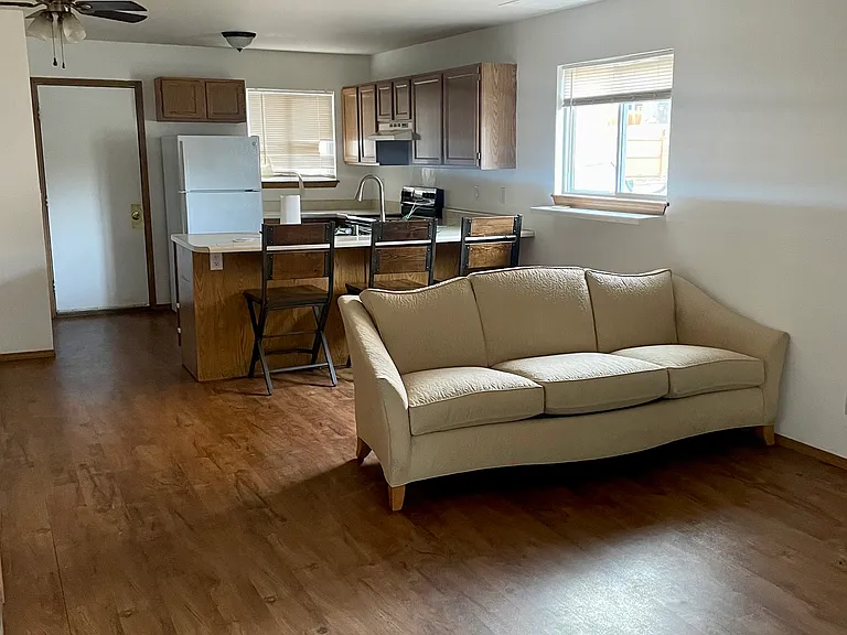 1295 Vondelpark Dr #D — Photo 4