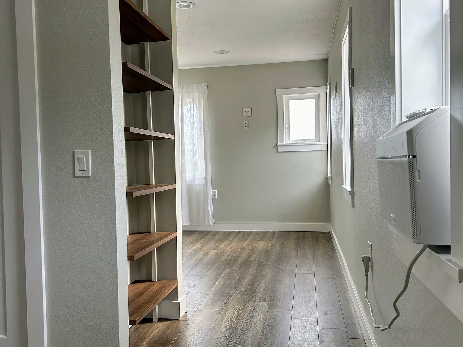 1507 NW 10th Ave — Photo 4