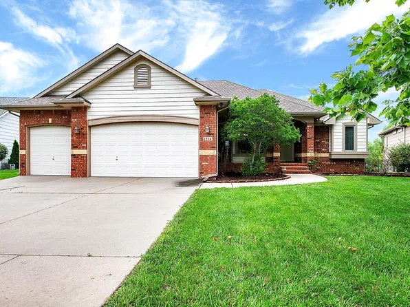1714 S Michelle Ct, Wichita, KS 67207