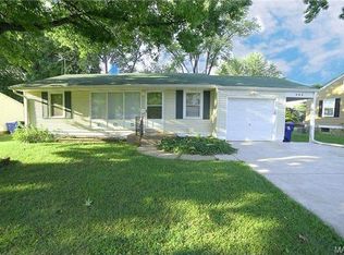205 Saint Anthony Ln, Florissant, MO 63031