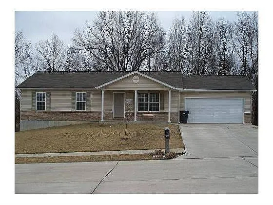 314 Parkway Dr photo 1