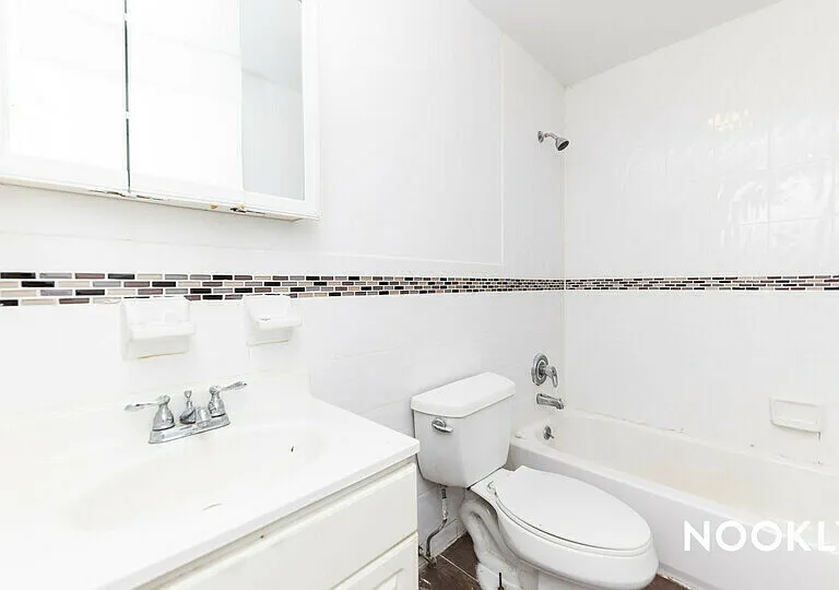 78 Starr St #1L — Photo 12