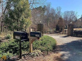 2287 E Maddox Rd, Buford, GA 30519