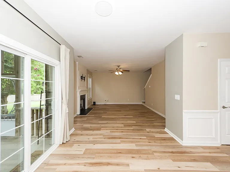 112 Tanglewood Cir — Photo 9