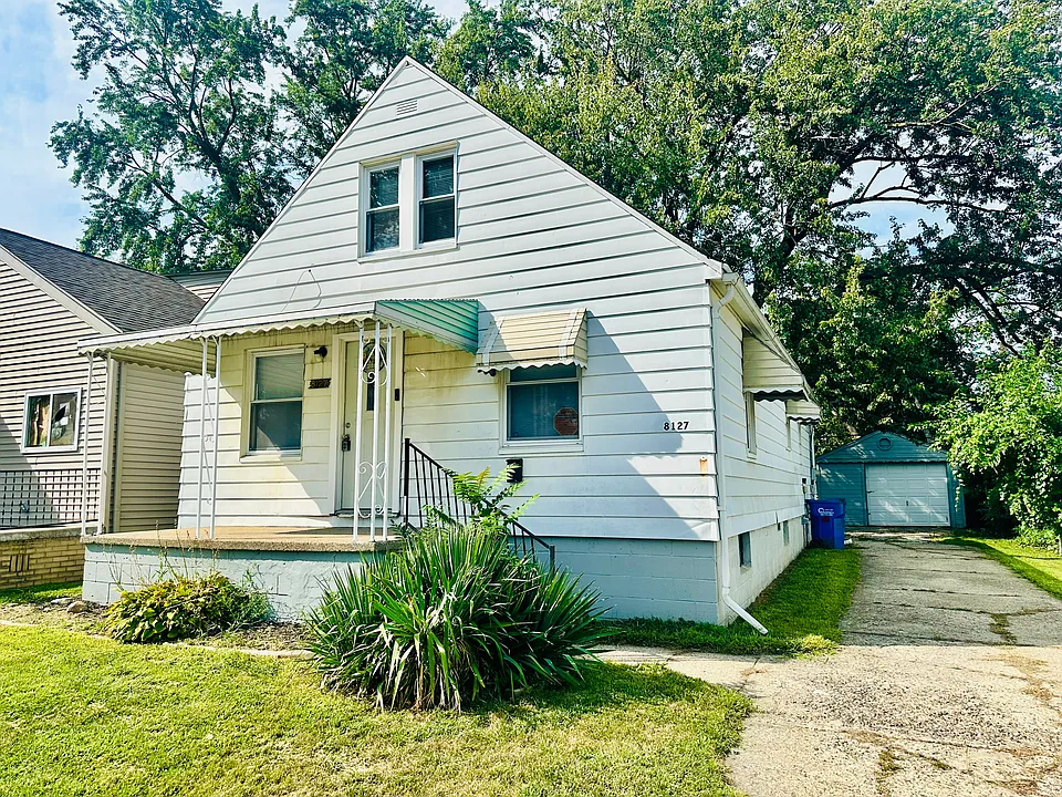8127 Orchard Ave