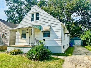 8127 Orchard Ave, Warren, MI 48089