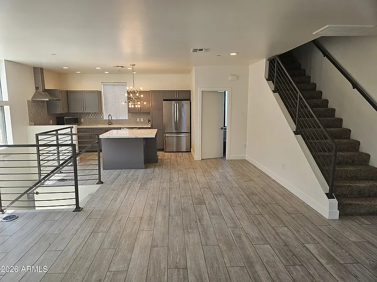 234 S Wilson St — Photo 7