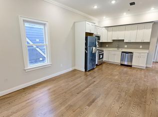 72 Cross St #2, Somerville, MA 02145