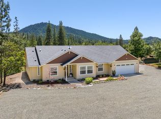 595 Grouse Creek Rd, Grants Pass, OR 97526