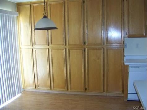 4th image of 4705 Thornbush Dr