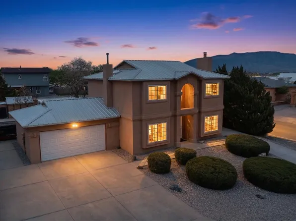 832 Monticello Park Dr SE, Rio Rancho, NM 87124