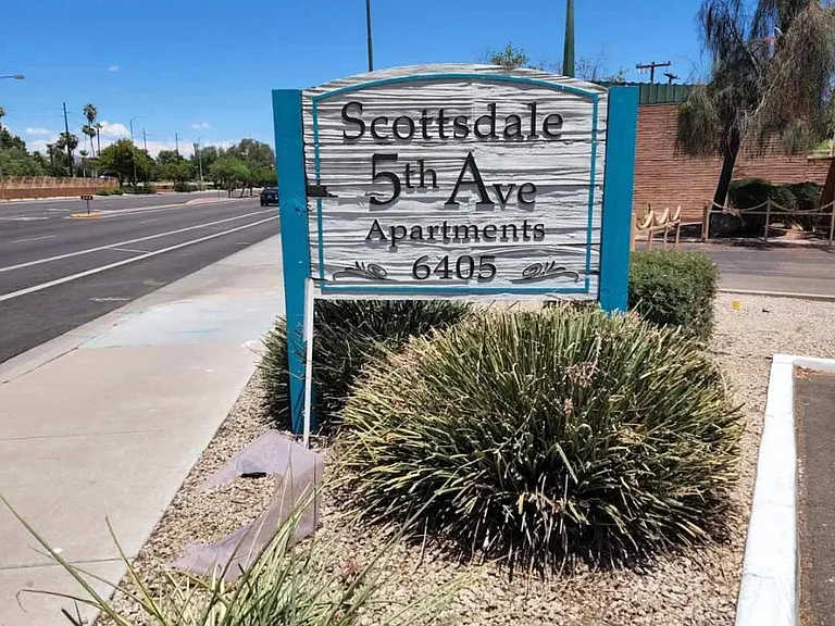 Scottsdale 5th Ave. Apartments — Photo 86