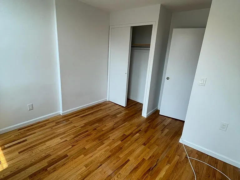 329 16th St #2 — Photo 12