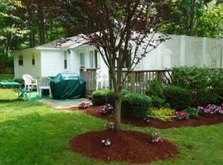 22 Gardenia Cir, Hopewell Junction, NY 12533