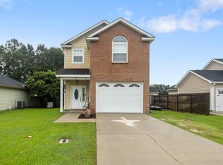 194 Carousel Cir, Crawfordville, FL 32327