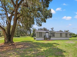 131 Old Welcome Rd, Lithia, FL 33547