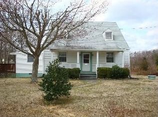 9400 Salem Church Rd, North Chesterfield, VA 23237