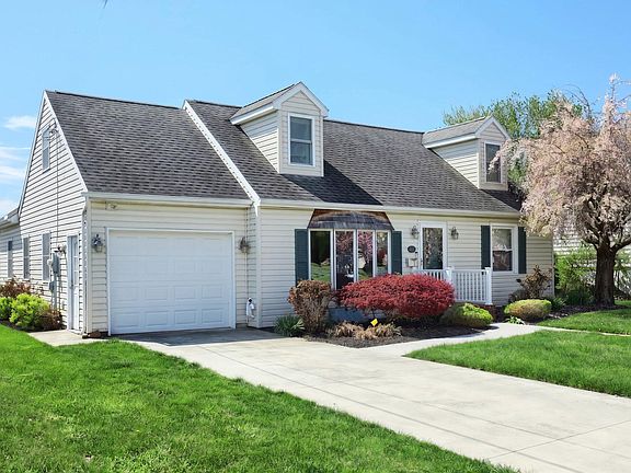 3rd image of 410 Diller Rd