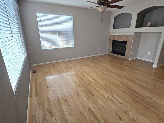 Family Room_01052025