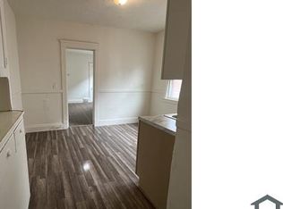 3464 E 116th St APT 3, Cleveland, OH 44120