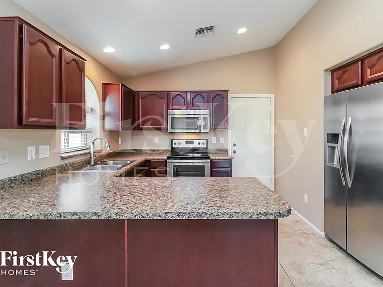 4270 E Amarillo Dr — Photo 6