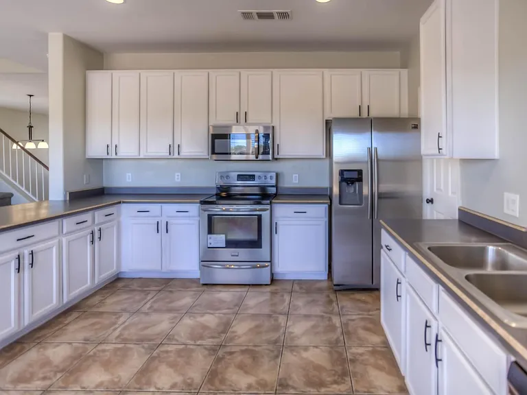 3982 W Rocky Spring Dr — Photo 6