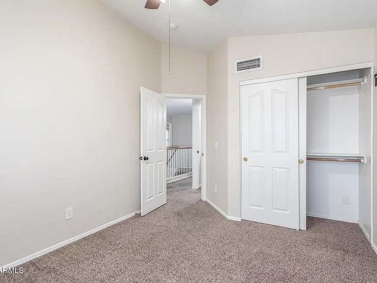 12545 W Cambridge Ave — Photo 17