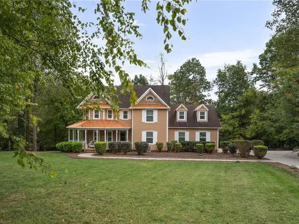 5205 Huntingwood Dr, Pleasant Garden, NC 27313