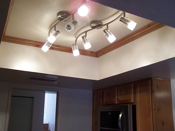 5th image of 6309 N Orange Tree Dr