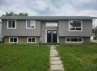 10301 W 103rd St, High Level, AB T0H 1Z0