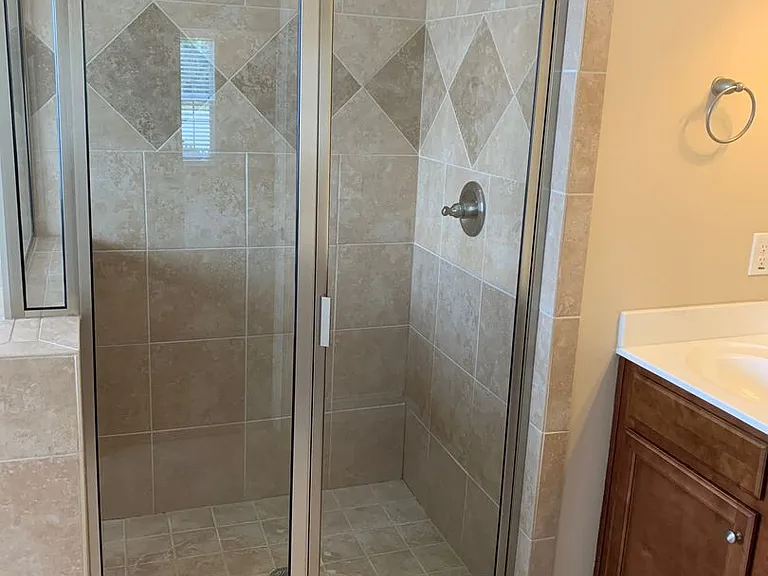 330 Gallery Dr #201 — Photo 20