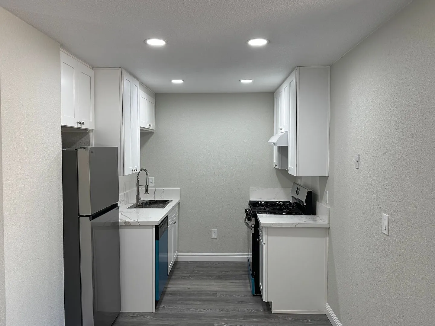 2 bed, 1.0 bath, 660 sqft, $1,595 — Photo 4
