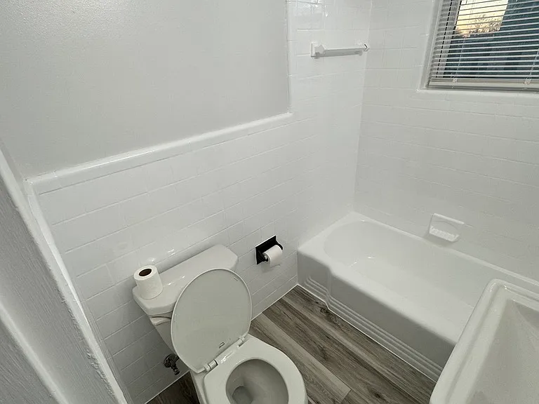 7231 Oxford Ave #3 — Photo 10