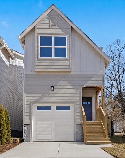 2238 B Kline Avenue — Photo 2