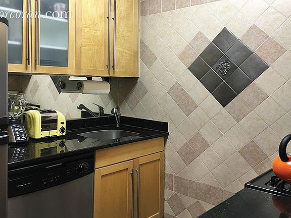 4th image of 21 S End Ave APT 334