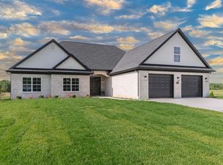 1033 Triple Crown Dr, Evansville, IN