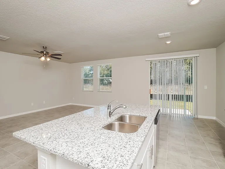 38899 Harlow Rose Dr — Photo 6