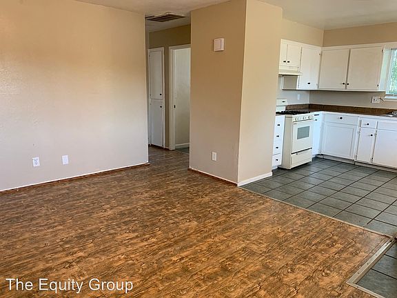 4th image of 317 N Granite St APT 4
