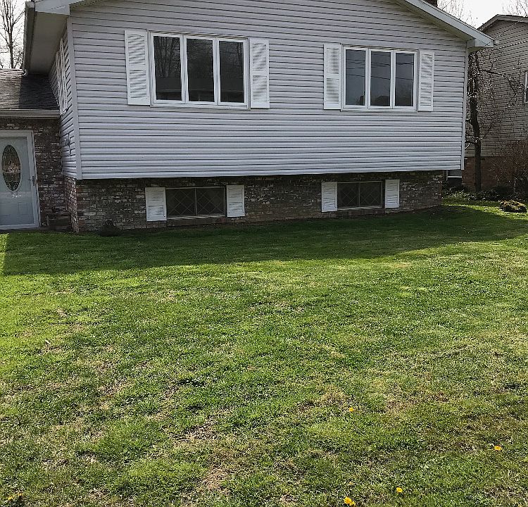 1st image of 170 Greenwood Dr