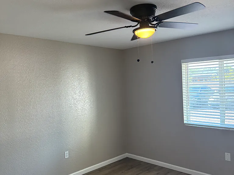 3142 E Cicero St #102 — Photo 16