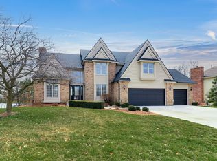 3003 Thornwood Ln, Bloomington, IL