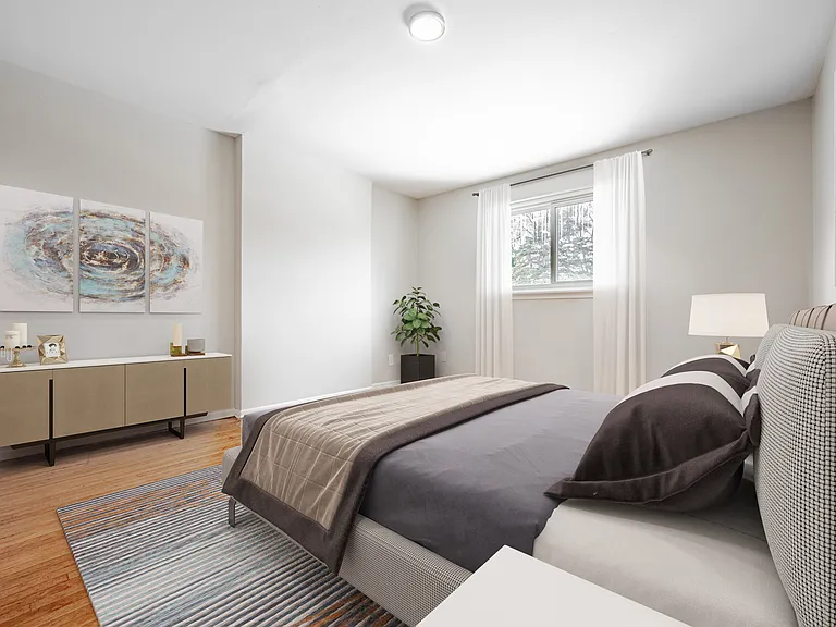 654 Viscount Rd #32 — Photo 5