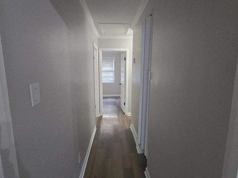 419 Tillman St — Photo 9