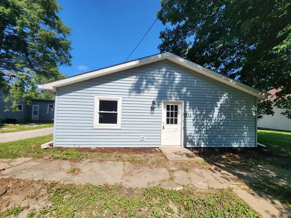 703 N Water St, Hillsboro, IN 47949