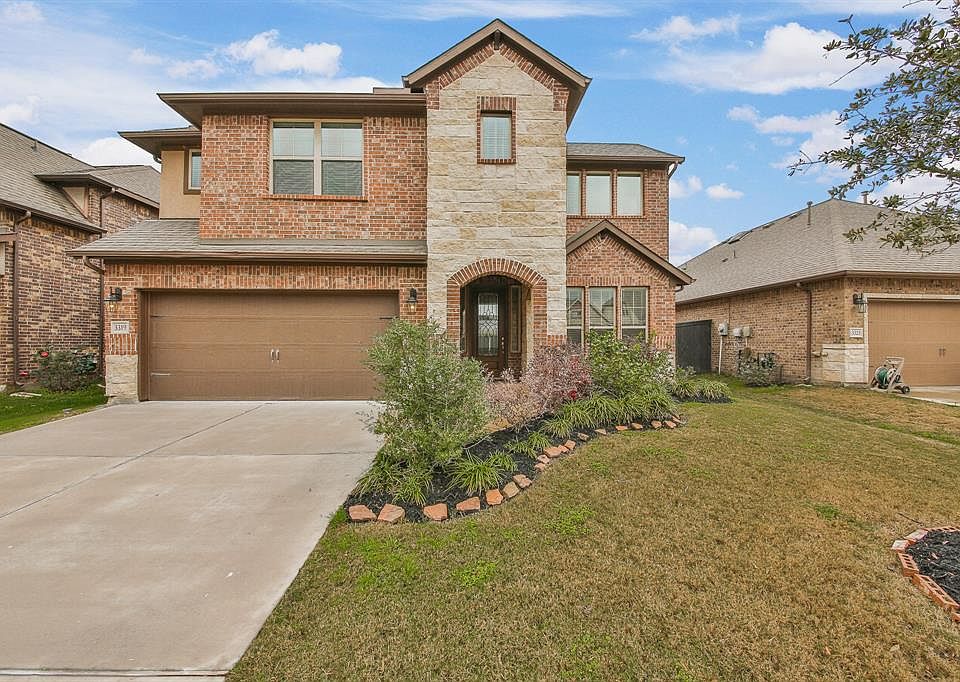1st image of 3319 Breeze Bluff Way