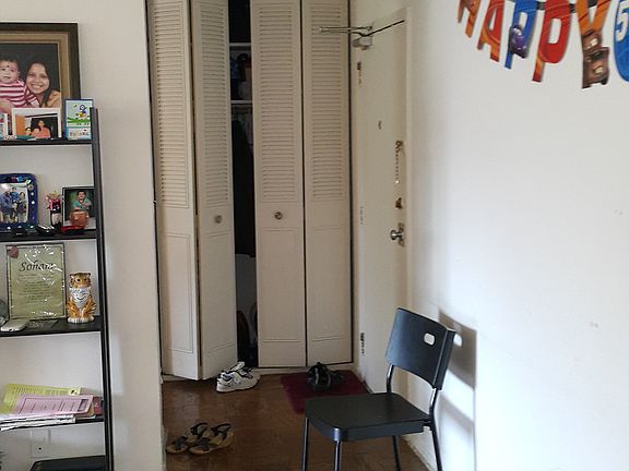 Foyer and Passage