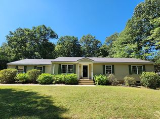 14 Churchill Rd, Douglas, MA 01516